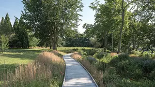 A boardwalk at the Florence Griswold Museum.